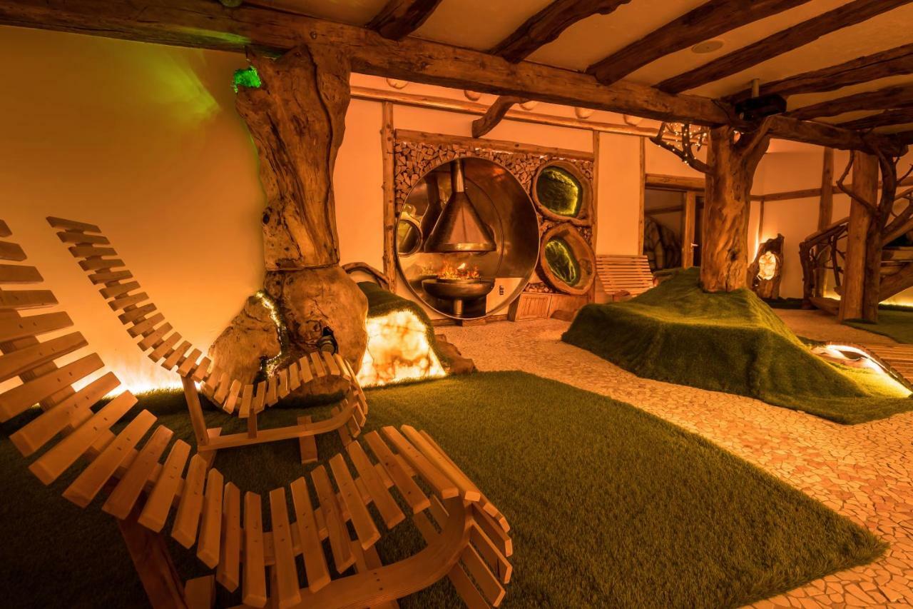 Tihiat Kut Complex Otel Köstendil Dış mekan fotoğraf